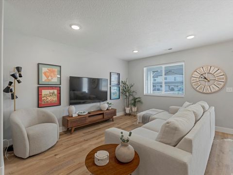Tiny photo for 3047 S OLD EMIGRANT RD #C, Syracuse, UT 84075 (MLS # 2152608)
