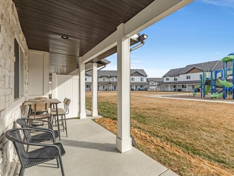 Tiny photo for 3047 S OLD EMIGRANT RD #C, Syracuse, UT 84075 (MLS # 2152608)