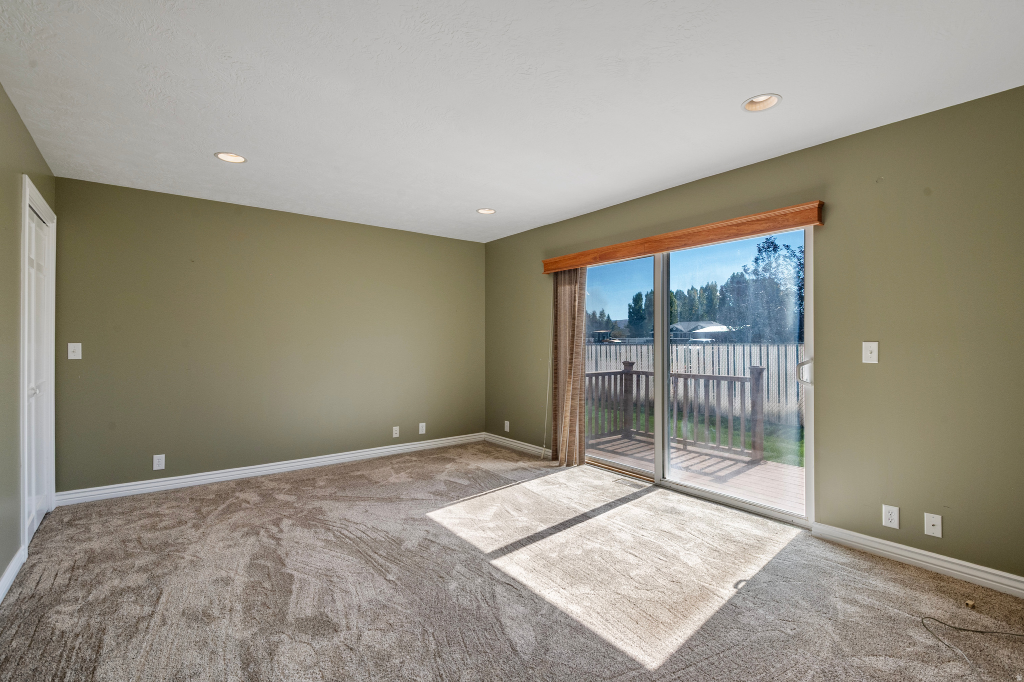 UINTA SHADOWS II SUBDIVISION - Residential