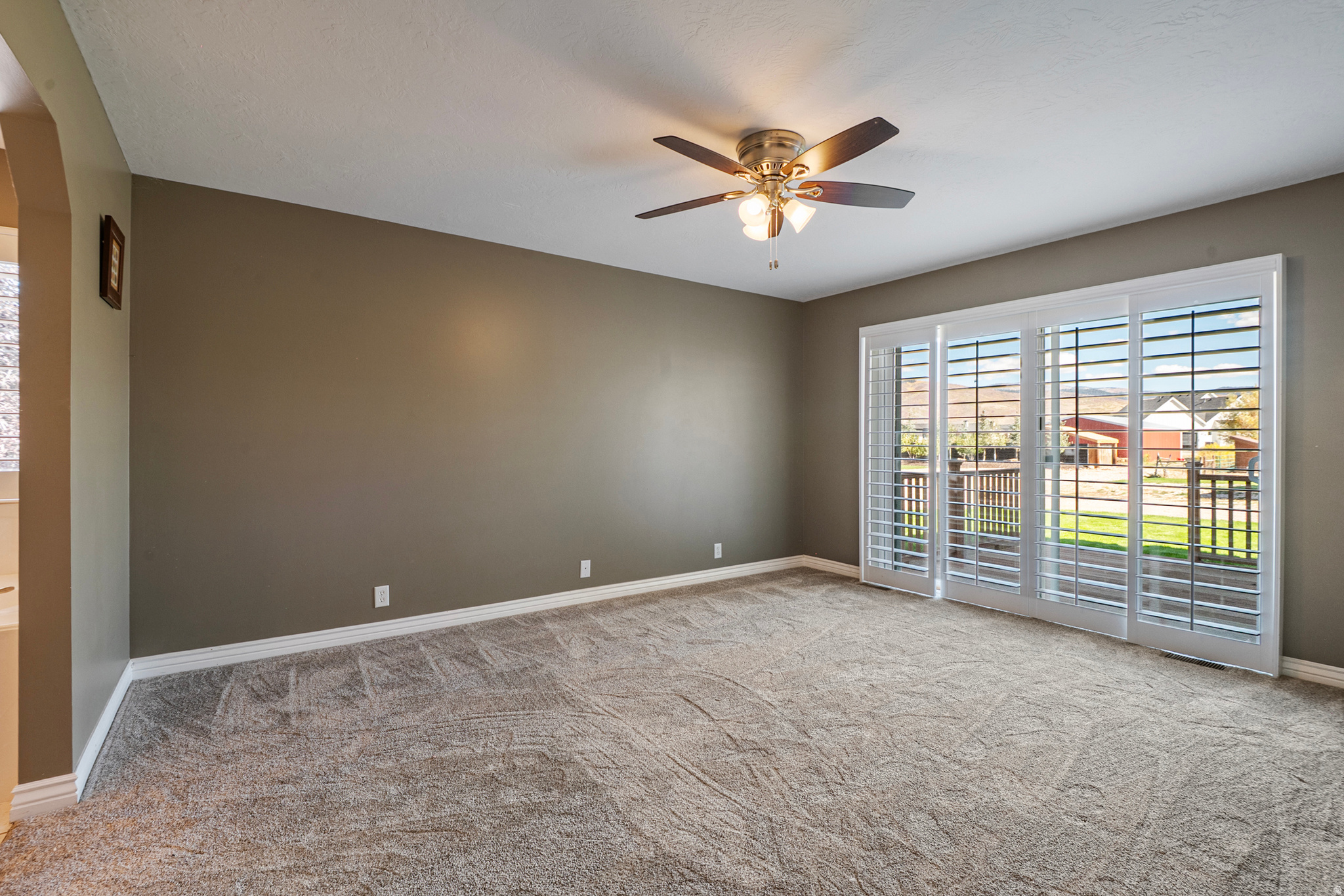 UINTA SHADOWS II SUBDIVISION - Residential