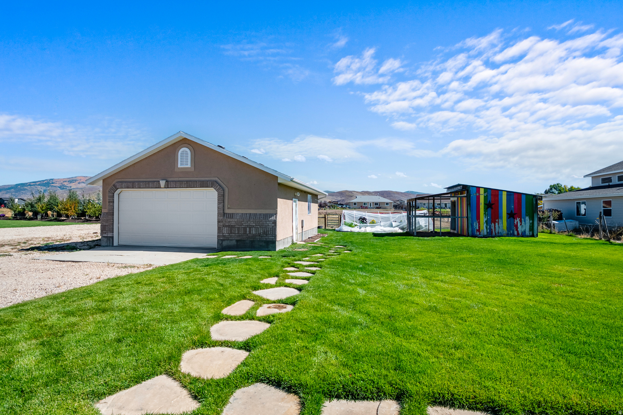 UINTA SHADOWS II SUBDIVISION - Residential