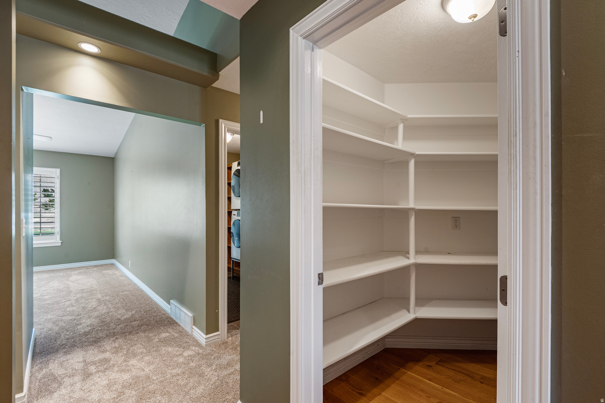 UINTA SHADOWS II SUBDIVISION - Residential