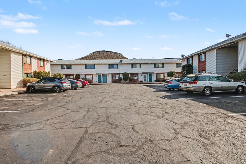 Photo of 1150 W 360 N #24, Saint George, UT 84770 (MLS # 2132566)