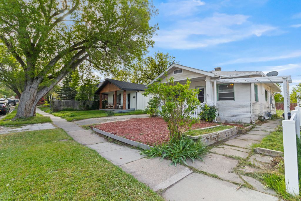 Photo of 1130 E EMERSON AVE, Salt Lake City, UT 84105 (MLS # 2153054)