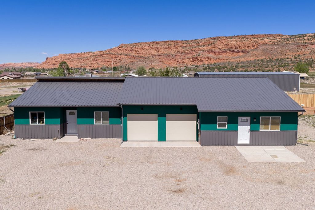 Photo of 69 N MOUNT PEALE DR, Moab, UT 84532 (MLS # 2156669)