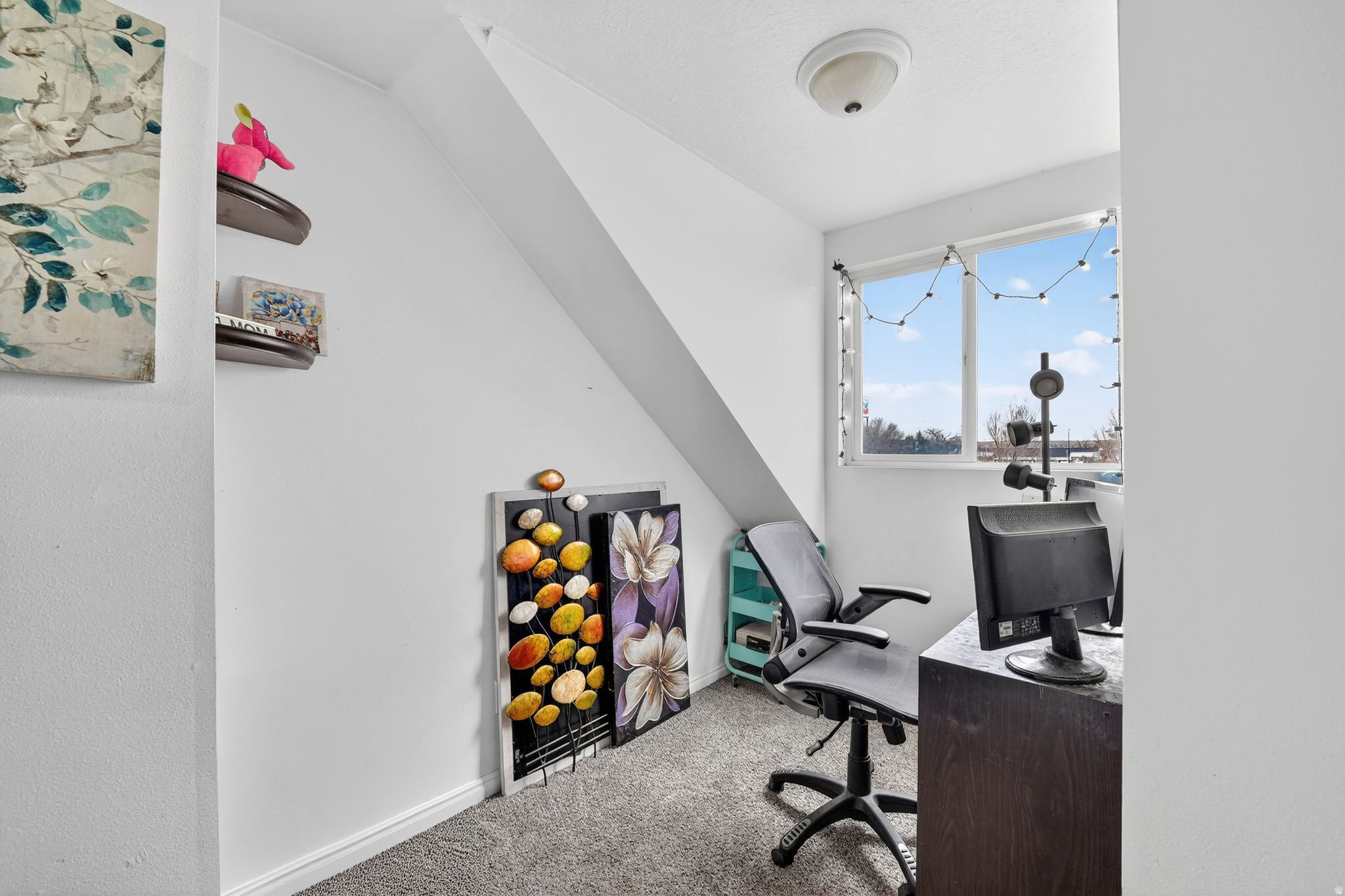 TOWNHOUSE ESTATES - Residential Income