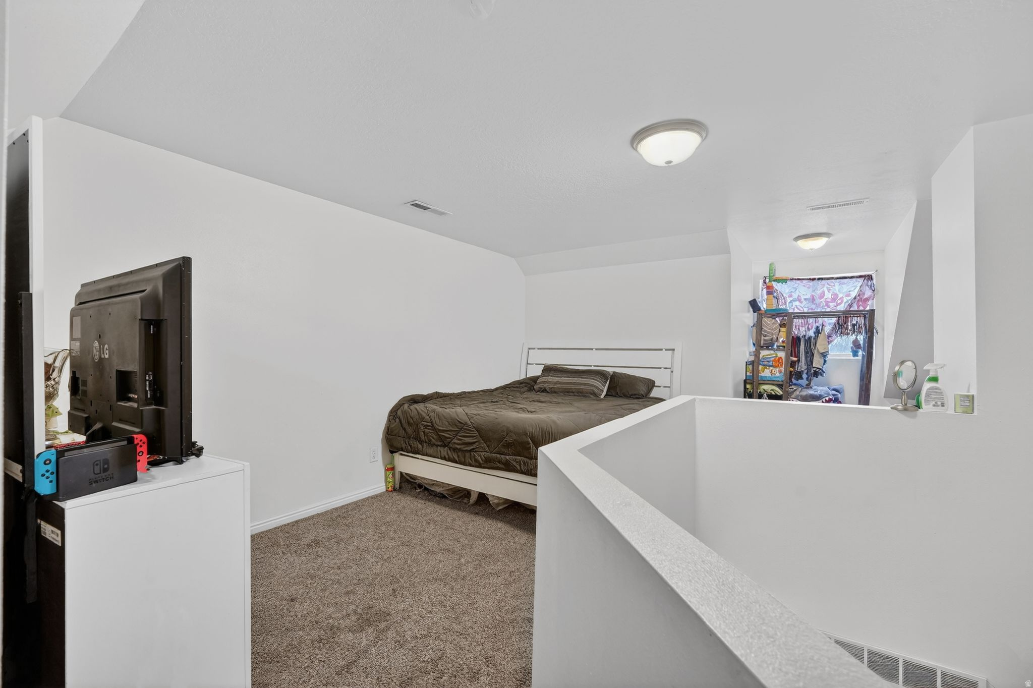 TOWNHOUSE ESTATES - Residential Income