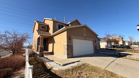 Photo of 12446 S MOSSBERG DR, Herriman, UT 84096 (MLS # 2133646)