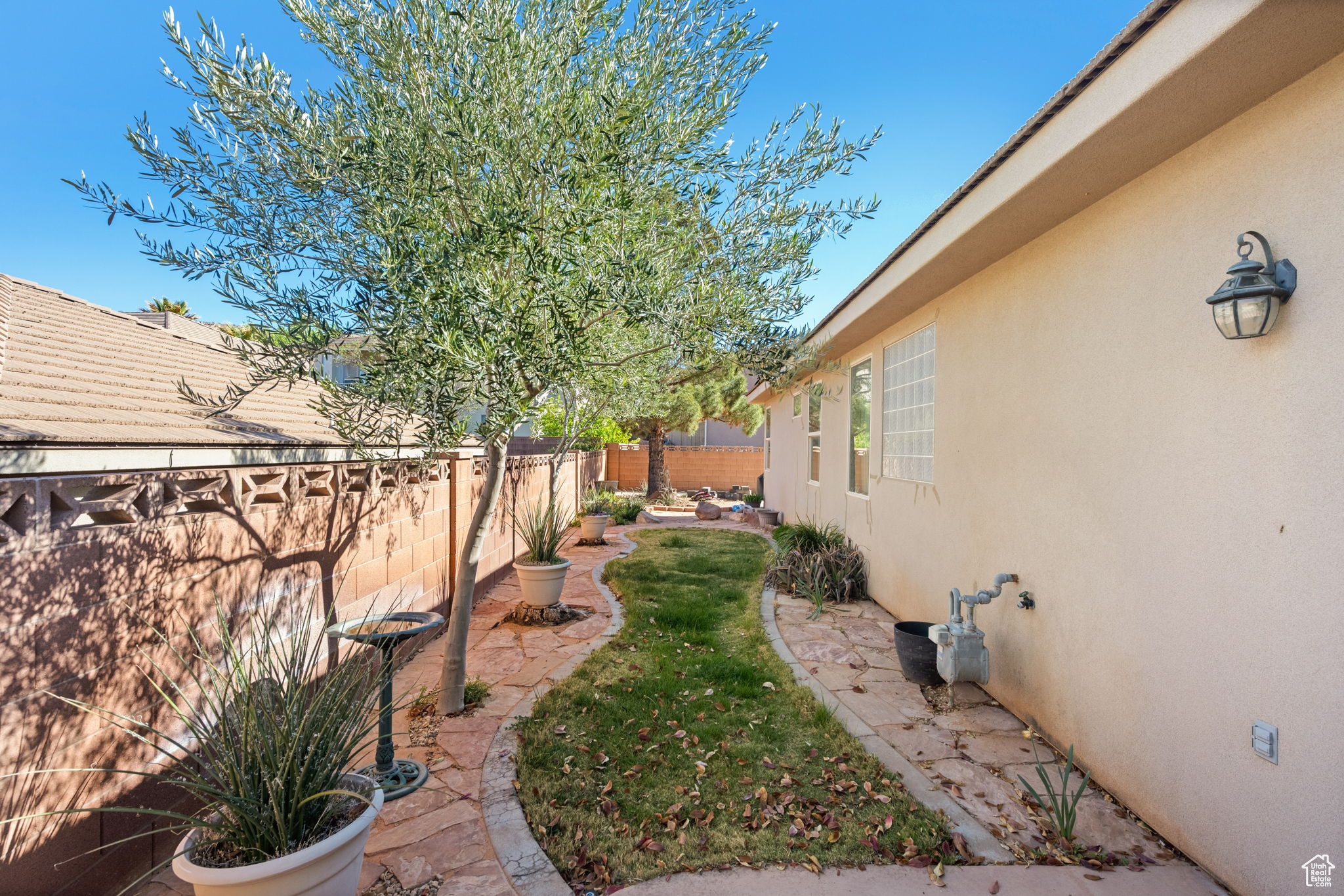 3523 S Desert Hills Dr, Saint George, Utah image 30