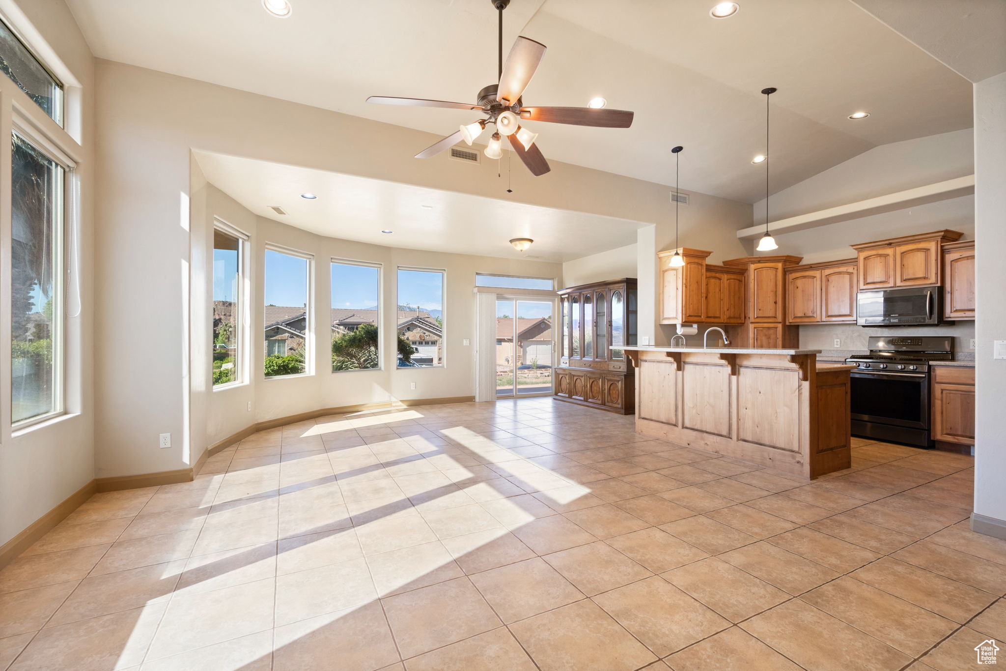 3523 S Desert Hills Dr, Saint George, Utah image 5