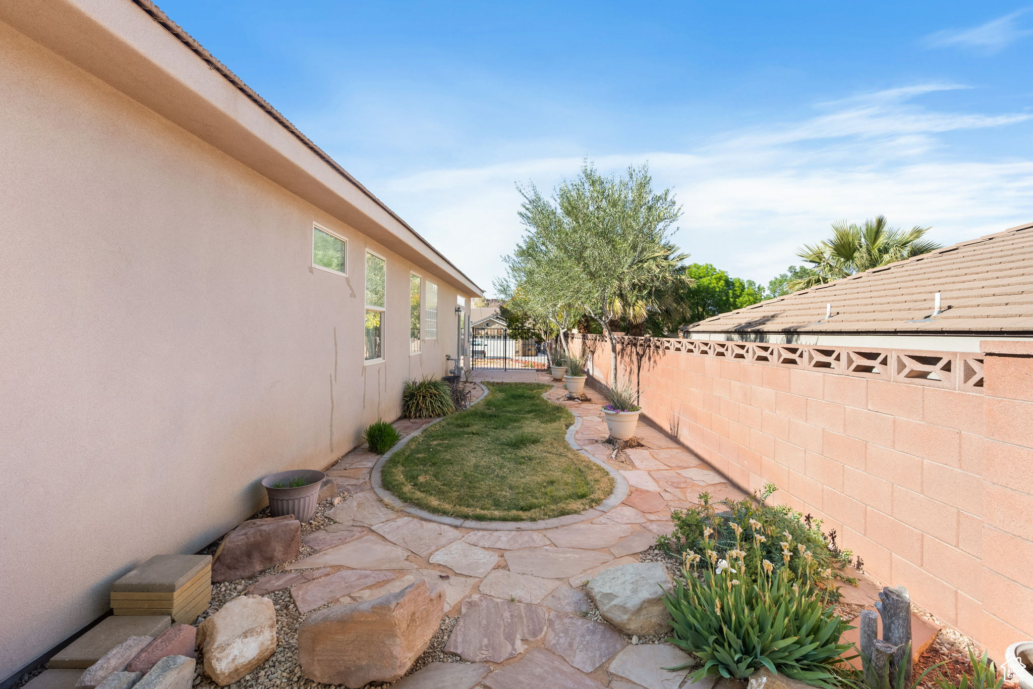 3523 S Desert Hills Dr, Saint George, Utah image 31
