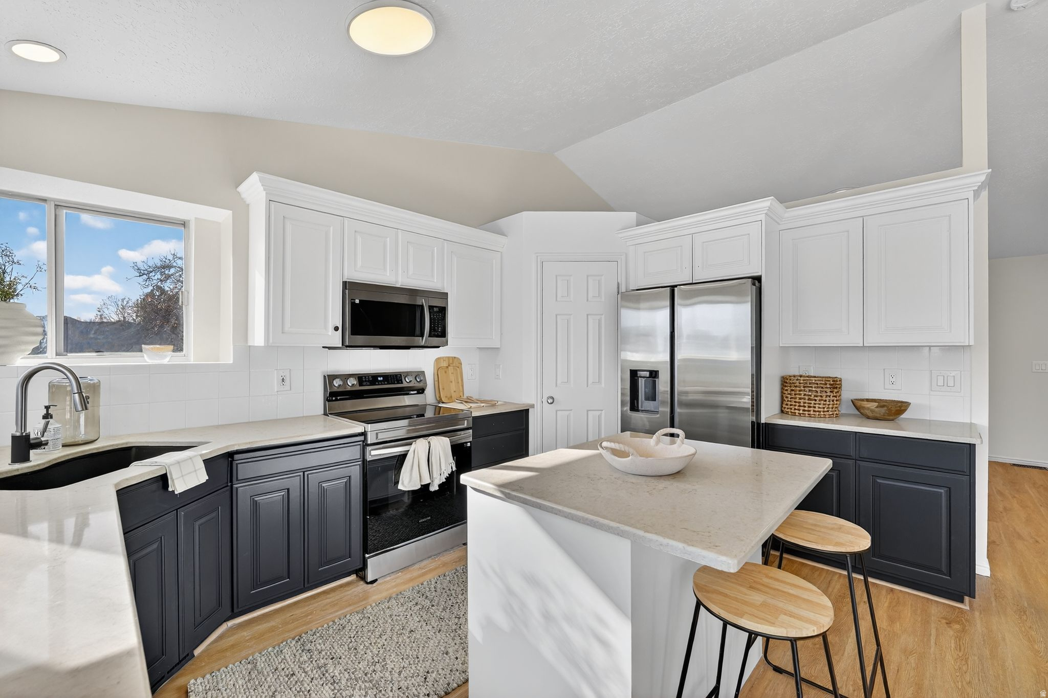 VALLEY WEST SUBDV - Residential