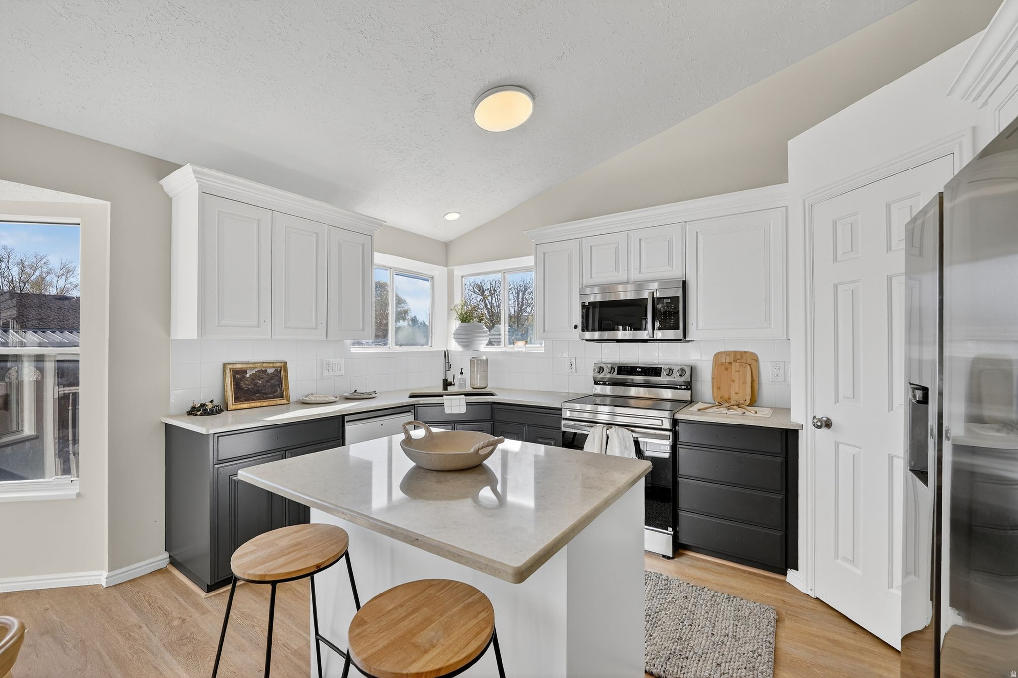 VALLEY WEST SUBDV - Residential