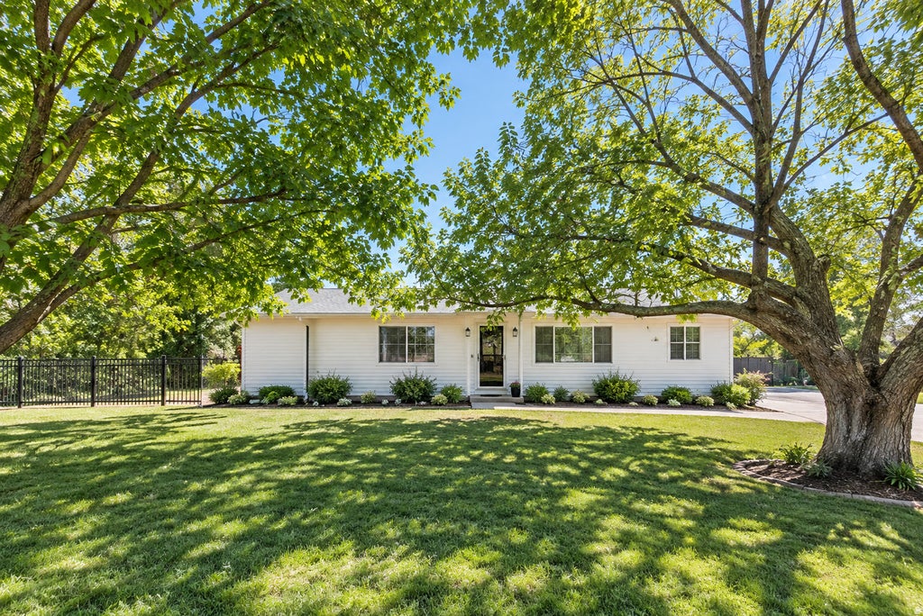 Photo of 483 S 200 E, Brigham City, UT 84302 (MLS # 2185168)