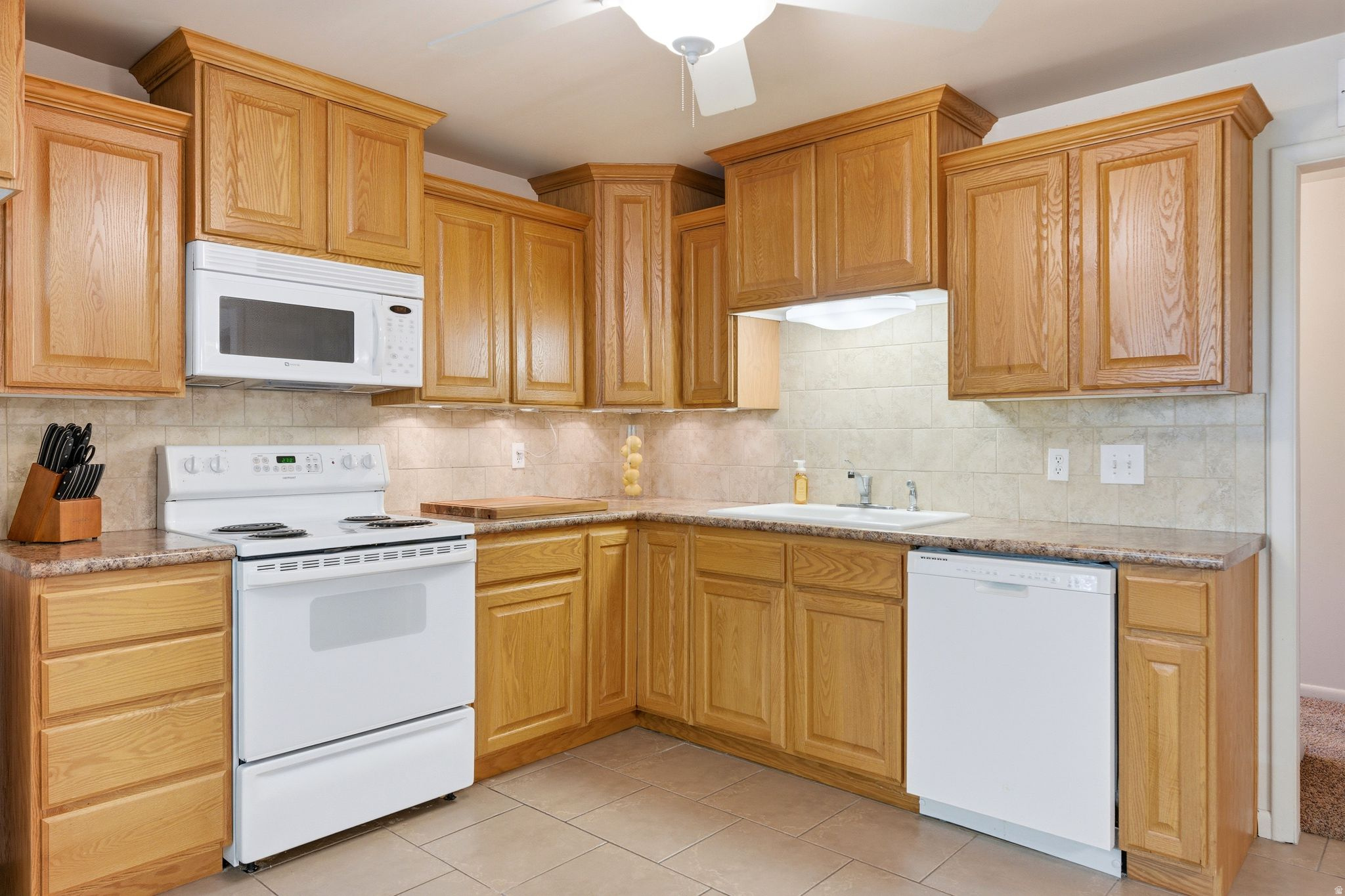 GRAYSTONE CONDO - Residential