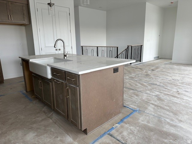 EASTRIDGE PARK - Residential