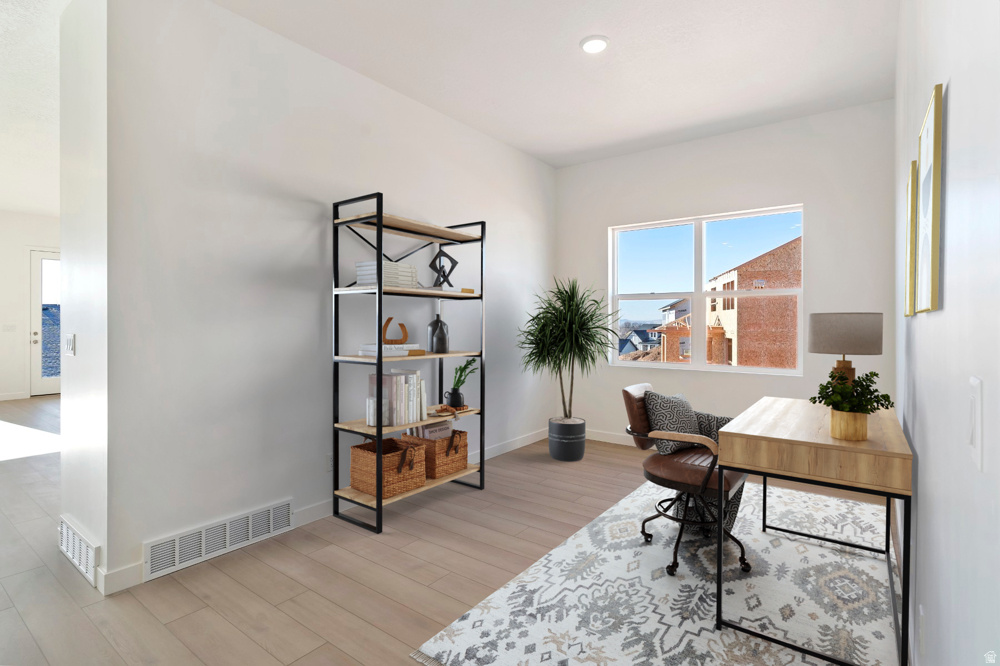 EASTRIDGE PARK - Residential