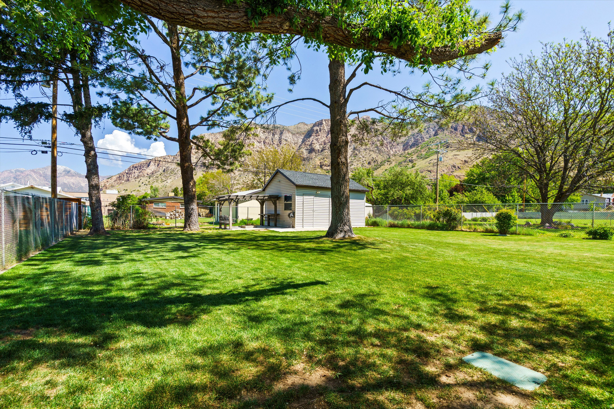 HENDERSON - Residential