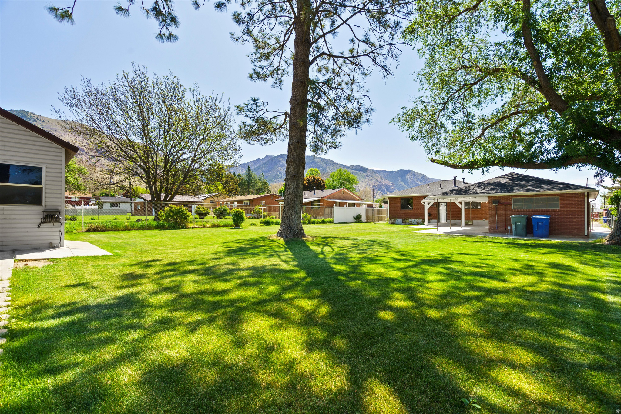 HENDERSON - Residential