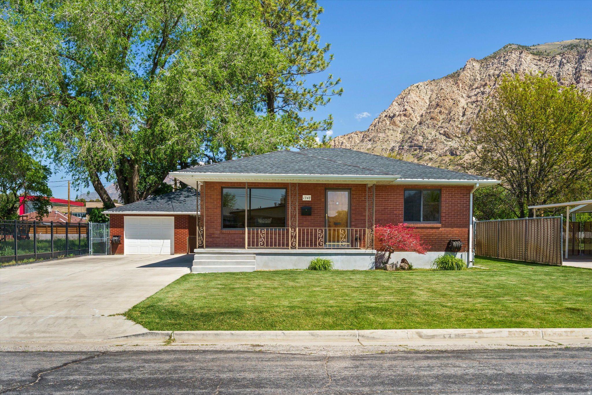 HENDERSON - Residential