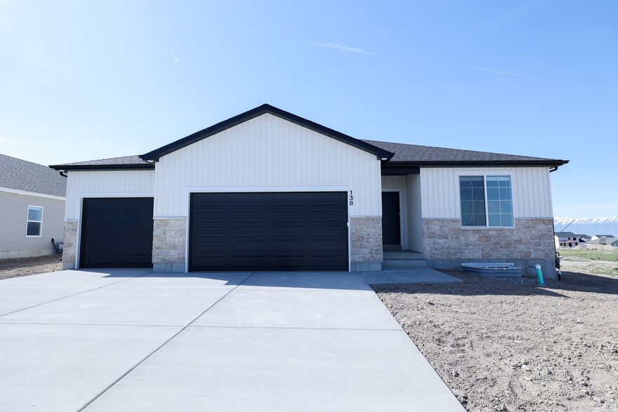 Come check out this beautiful NEW home and awesome community! Spacious 9ft ceilings on the main floor. Tons of big windows for lots of natural light. Gorgeous quartz countertops and quality soft close cabinets that go the ceiling. Beautiful tile backsplash. Open concept kitchen, dining, and great room area. Enjoy the walk in shower in your primary bathroom and the big walk in closet. You are going to love your new Kartchner home and will be impressed by the quality and attention to detail! Two year warranty! Scheduled for completion in April.  Square footage figures are provided as a courtesy estimate only and were obtained from sales brochure. Buyer is advised to obtain an independent measurement.