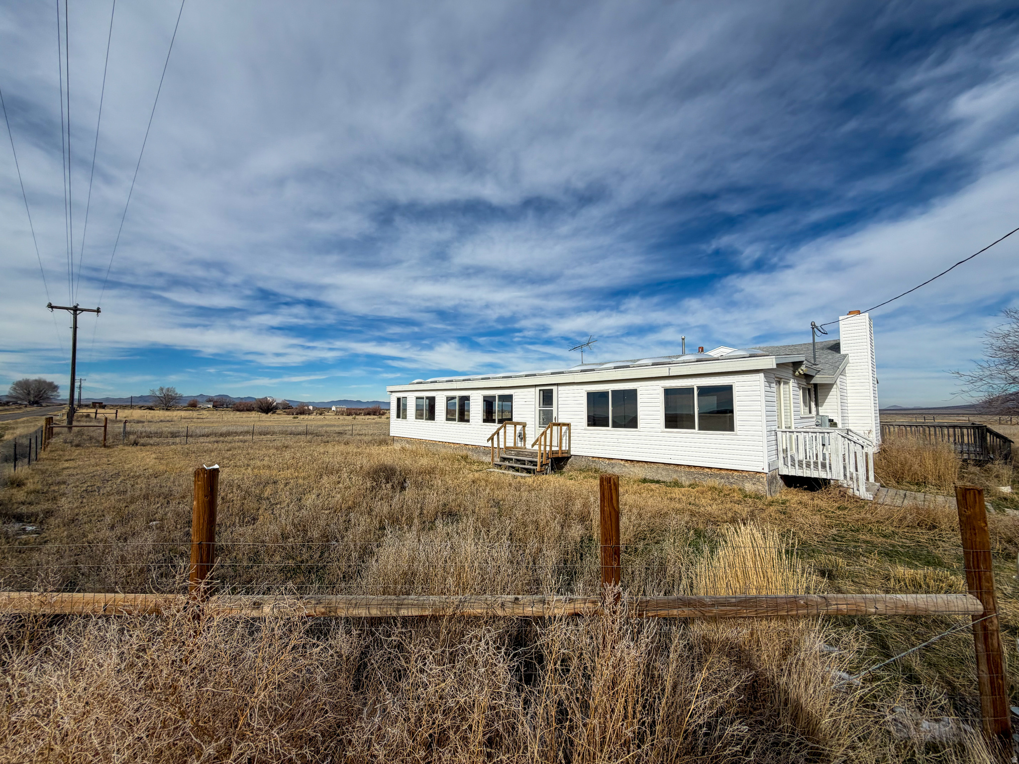 3468 W LINCOLN HWY S