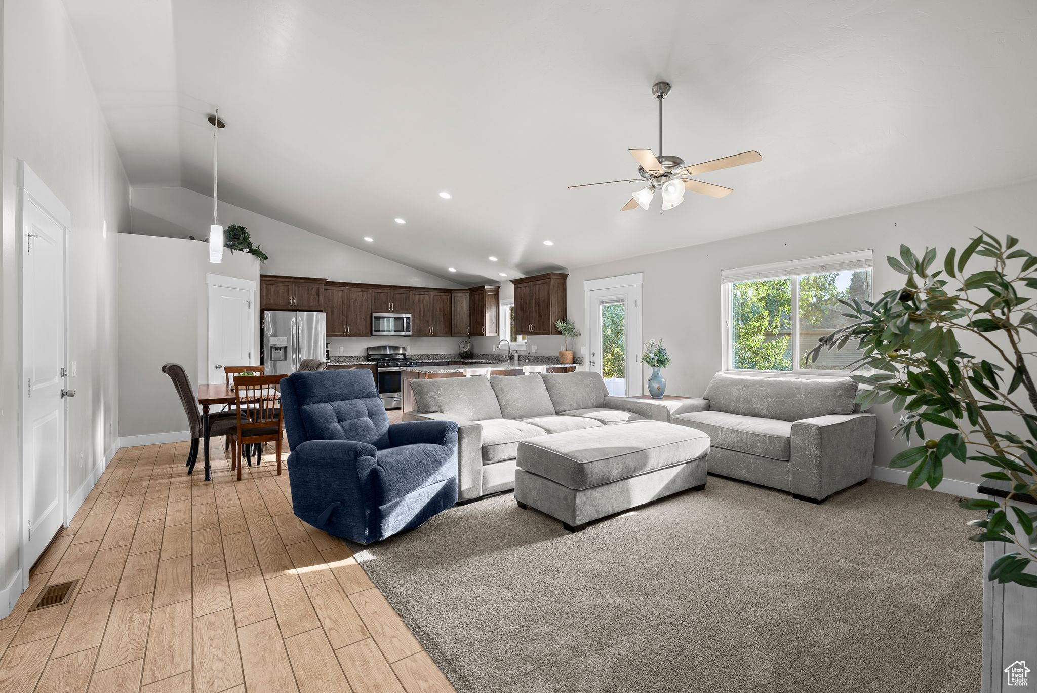 VALLEY HILLS ESTATES - Residential