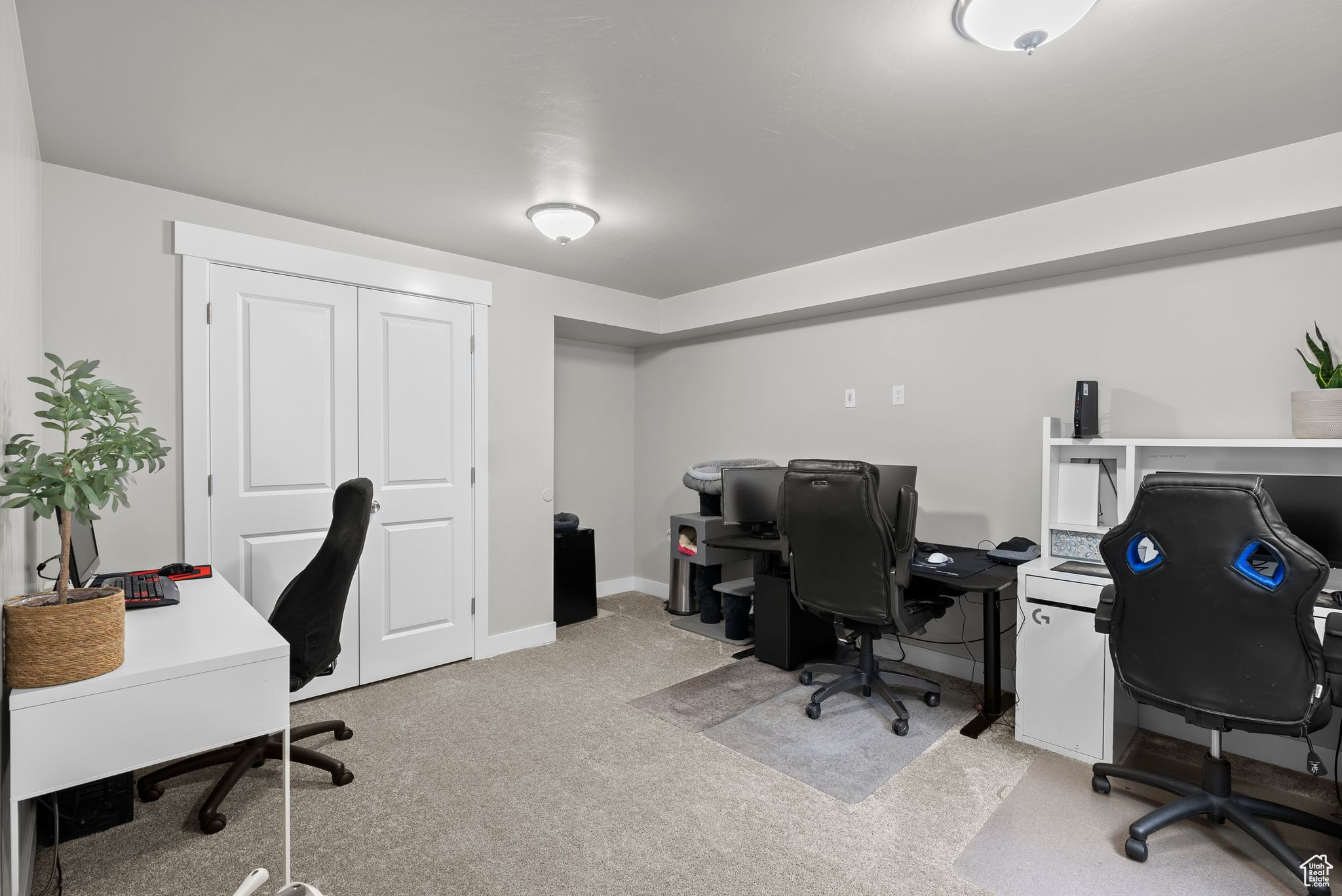 VALLEY HILLS ESTATES - Residential