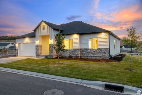 Photo of 1666 S WINDSONG DR #365, Santaquin, UT 84655 (MLS # 2127684)