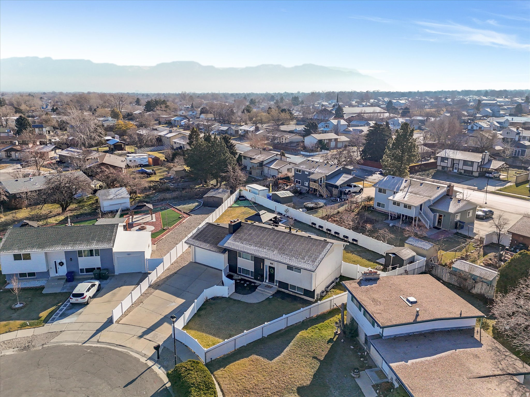 SUNDOWN #5 SUB - Residential