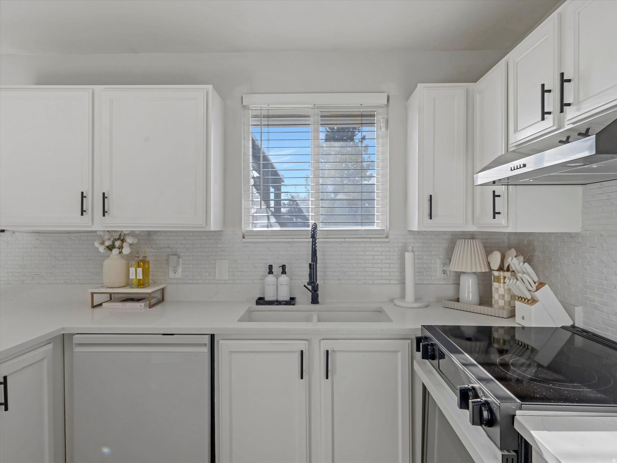 SUNDOWN #5 SUB - Residential