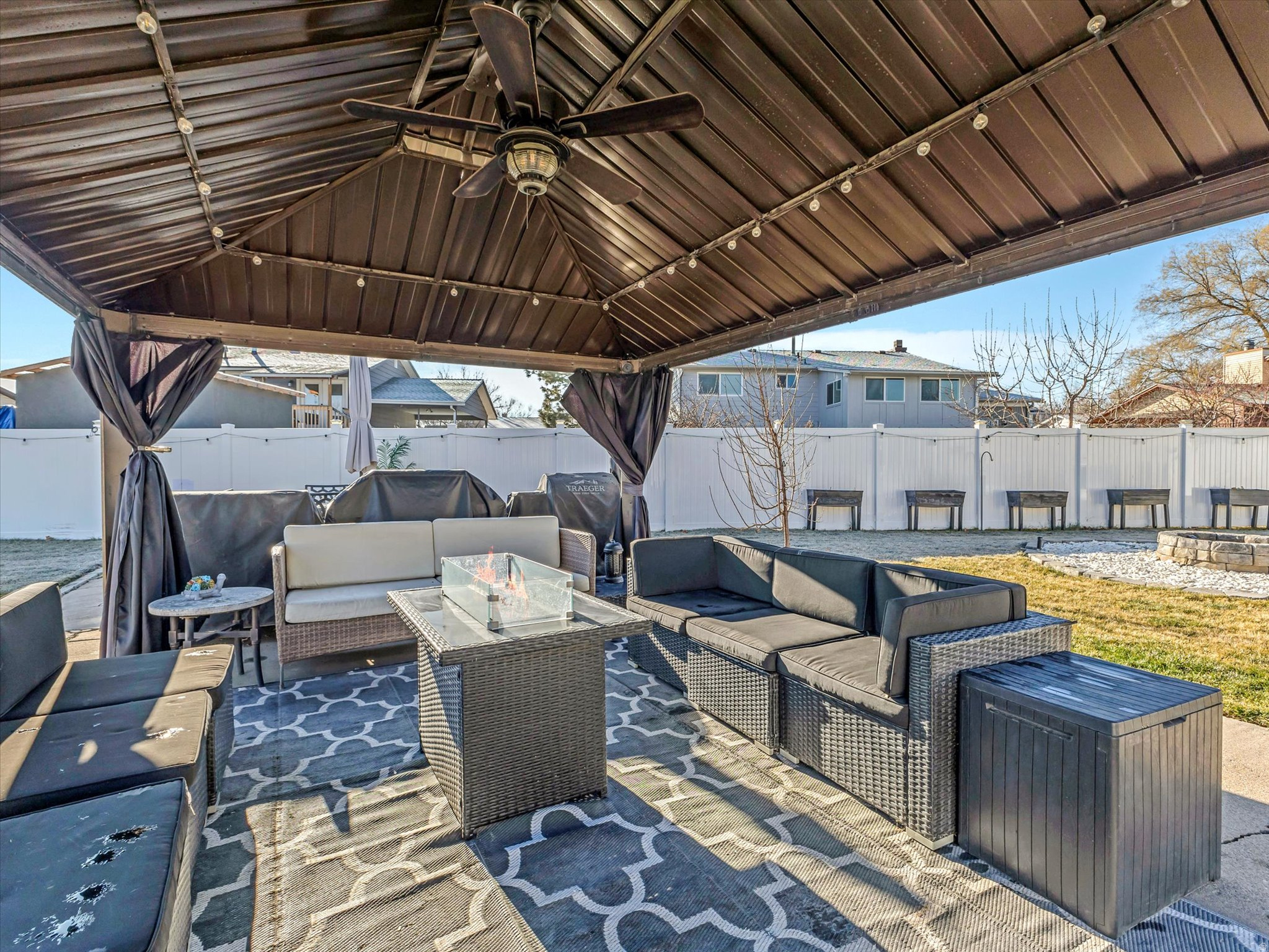 SUNDOWN #5 SUB - Residential