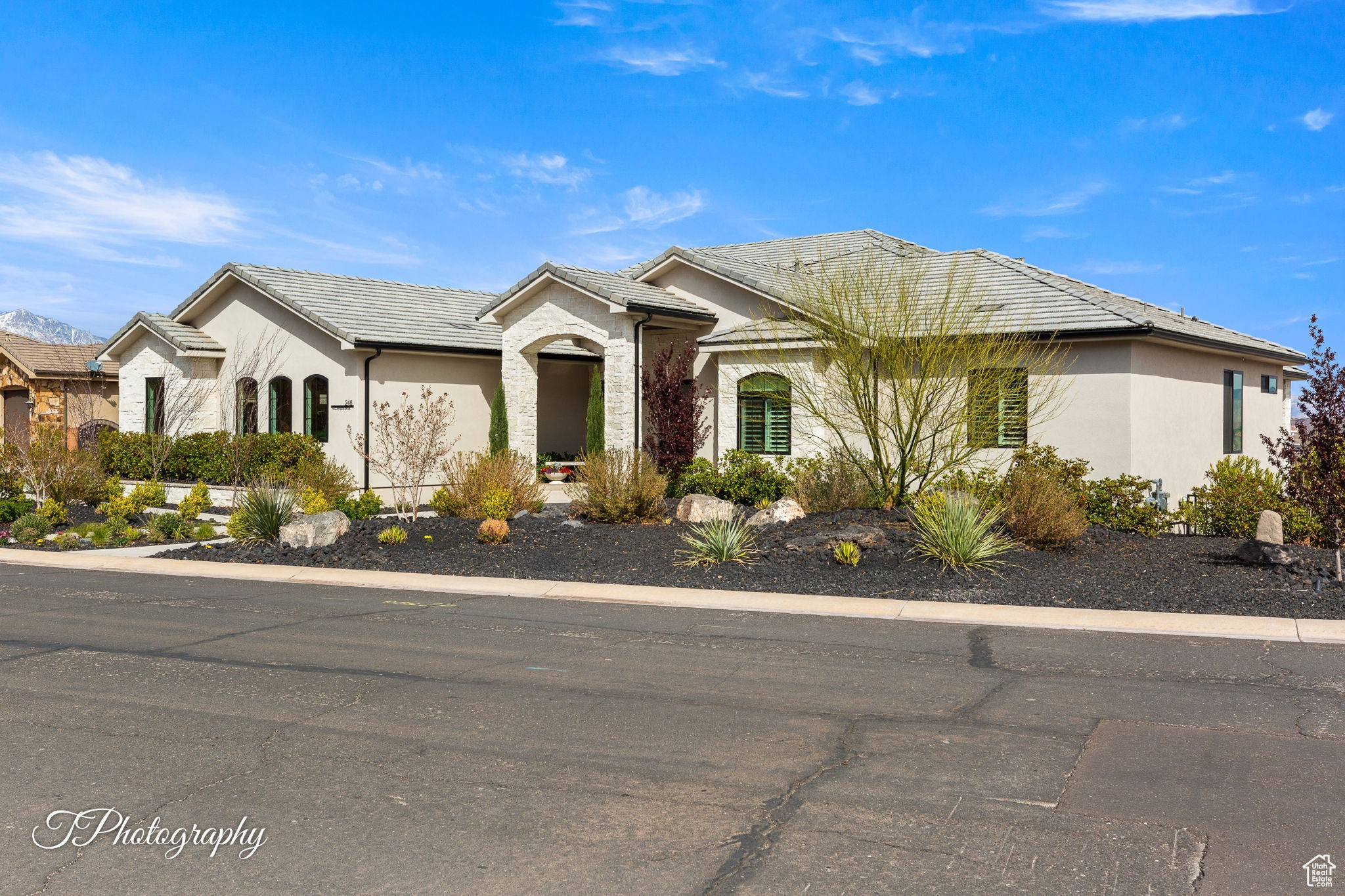 246 N Cliffside Dr, Washington, Utah image 1