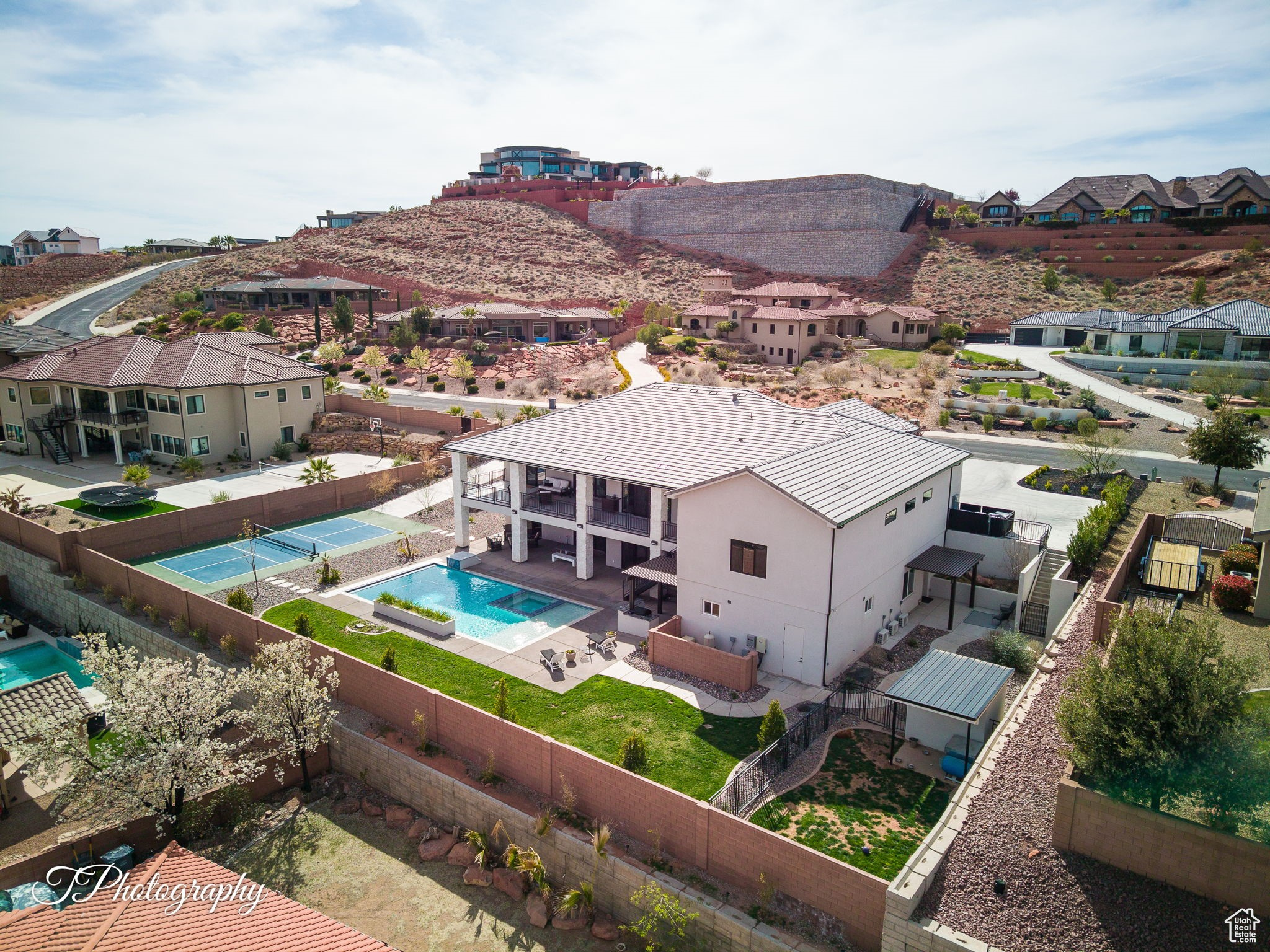 246 N Cliffside Dr, Washington, Utah image 3