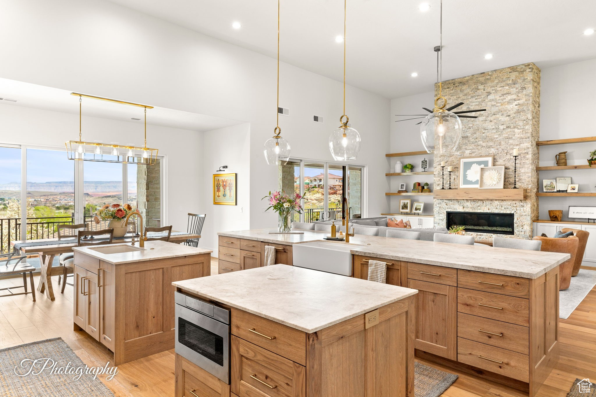 246 N Cliffside Dr, Washington, Utah image 4