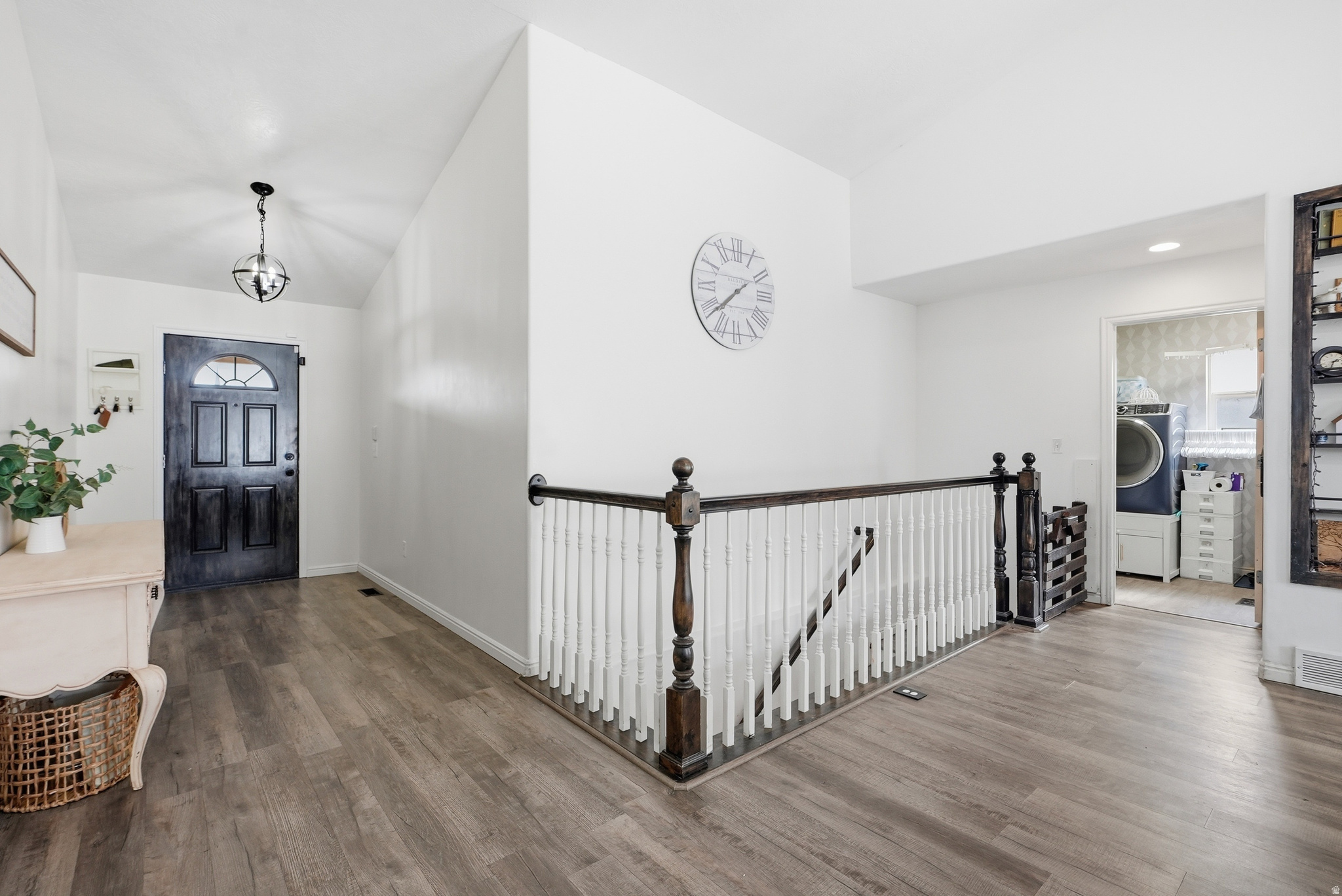 JORDAN - Residential