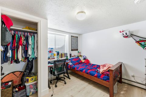 Tiny photo for 1420 N MAIN ST, Bountiful, UT 84010 (MLS # 2131362)