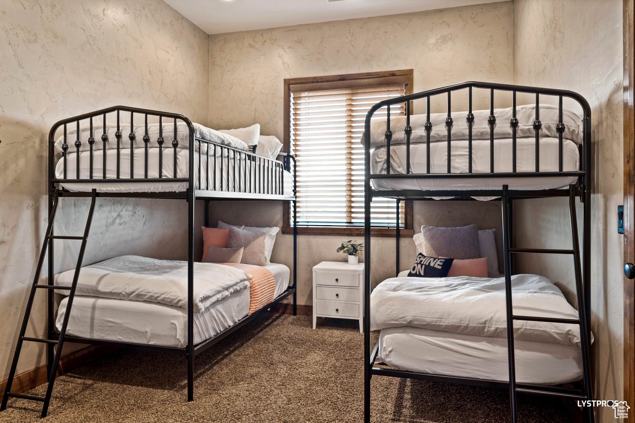 SHADOW MOUNTAIN TOWNHOMES - Residential
