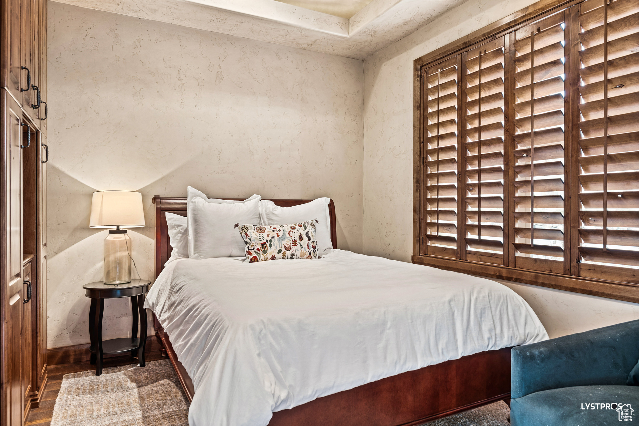 SHADOW MOUNTAIN TOWNHOMES - Residential