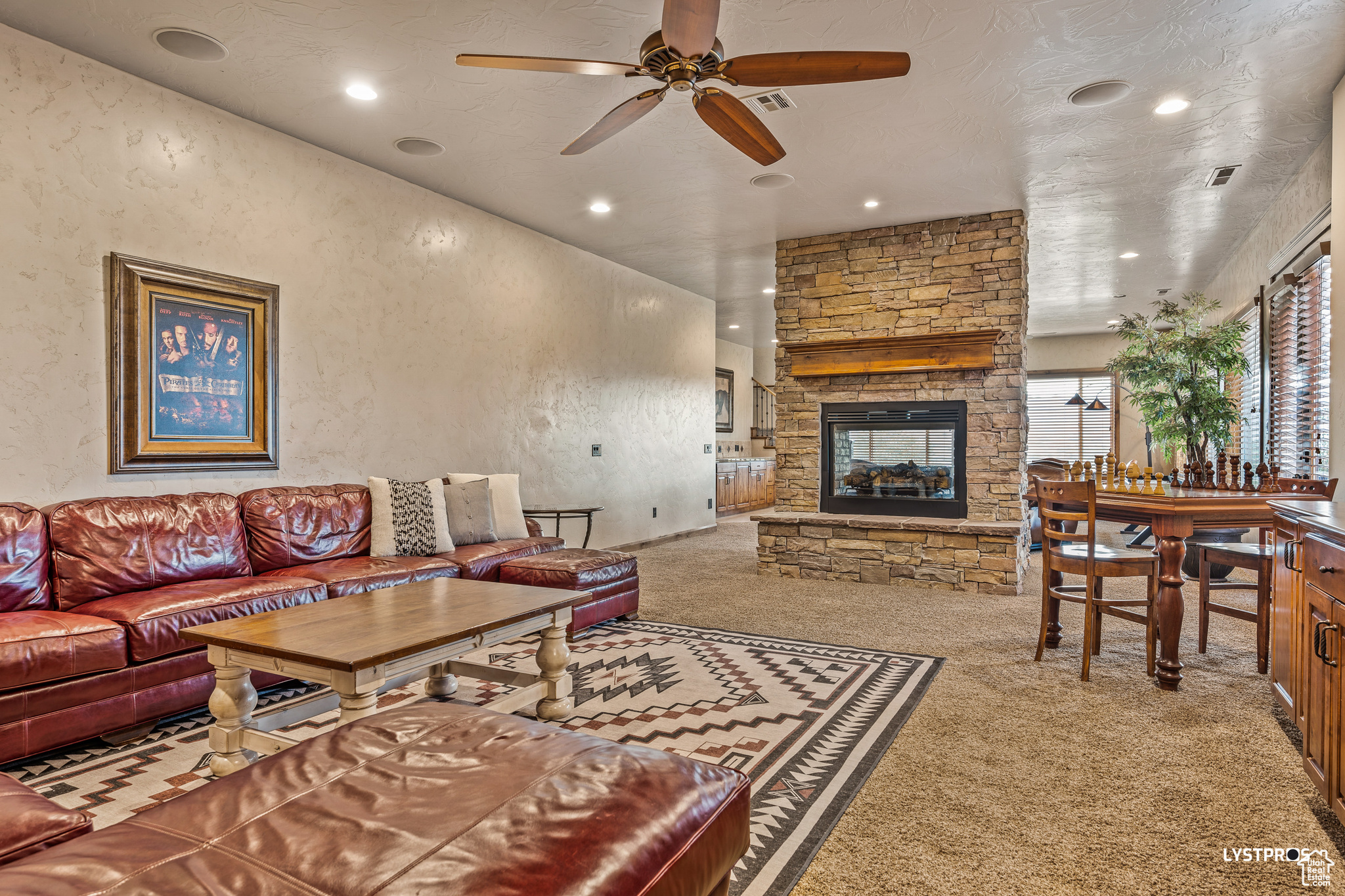 SHADOW MOUNTAIN TOWNHOMES - Residential