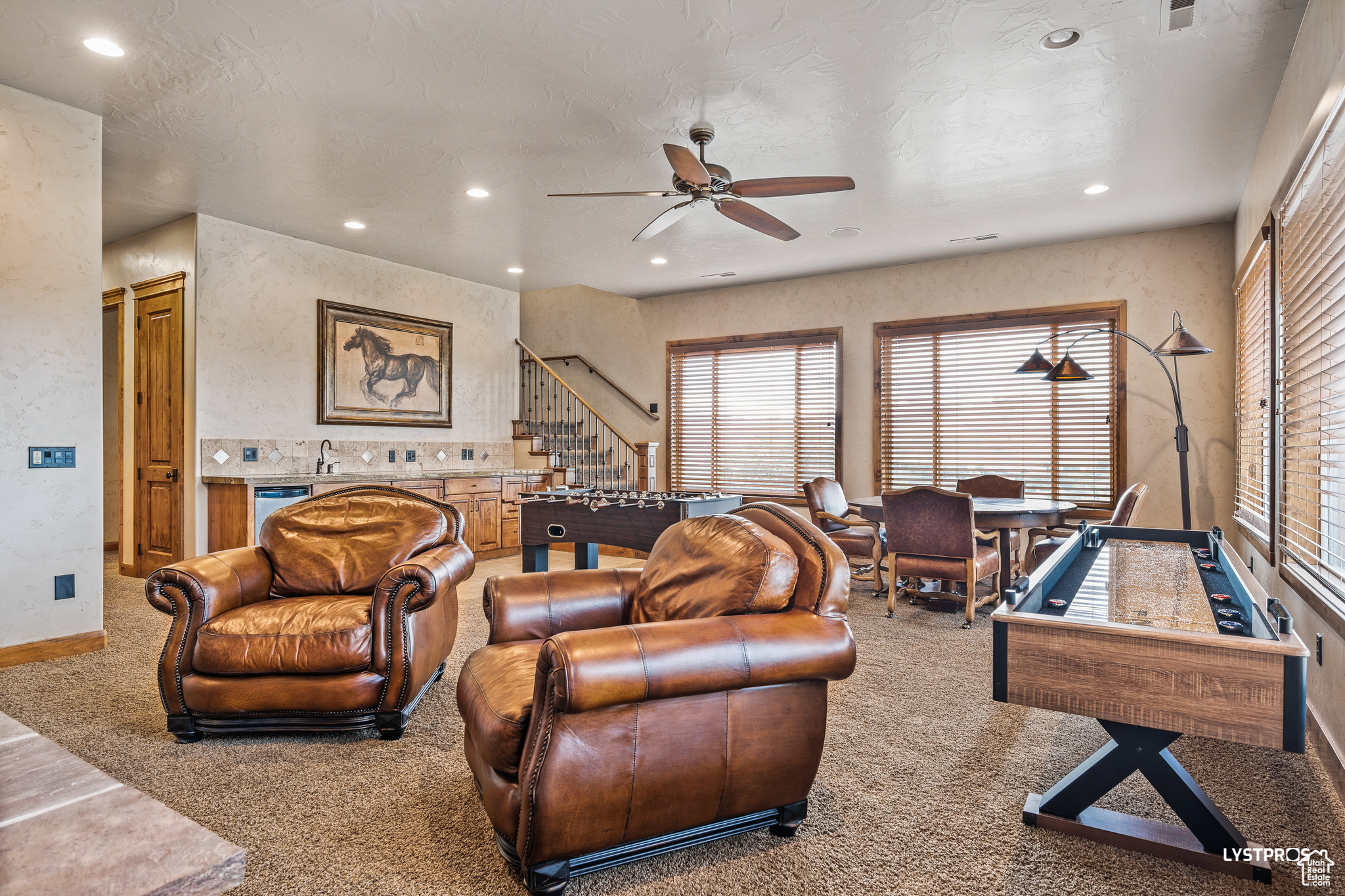 SHADOW MOUNTAIN TOWNHOMES - Residential