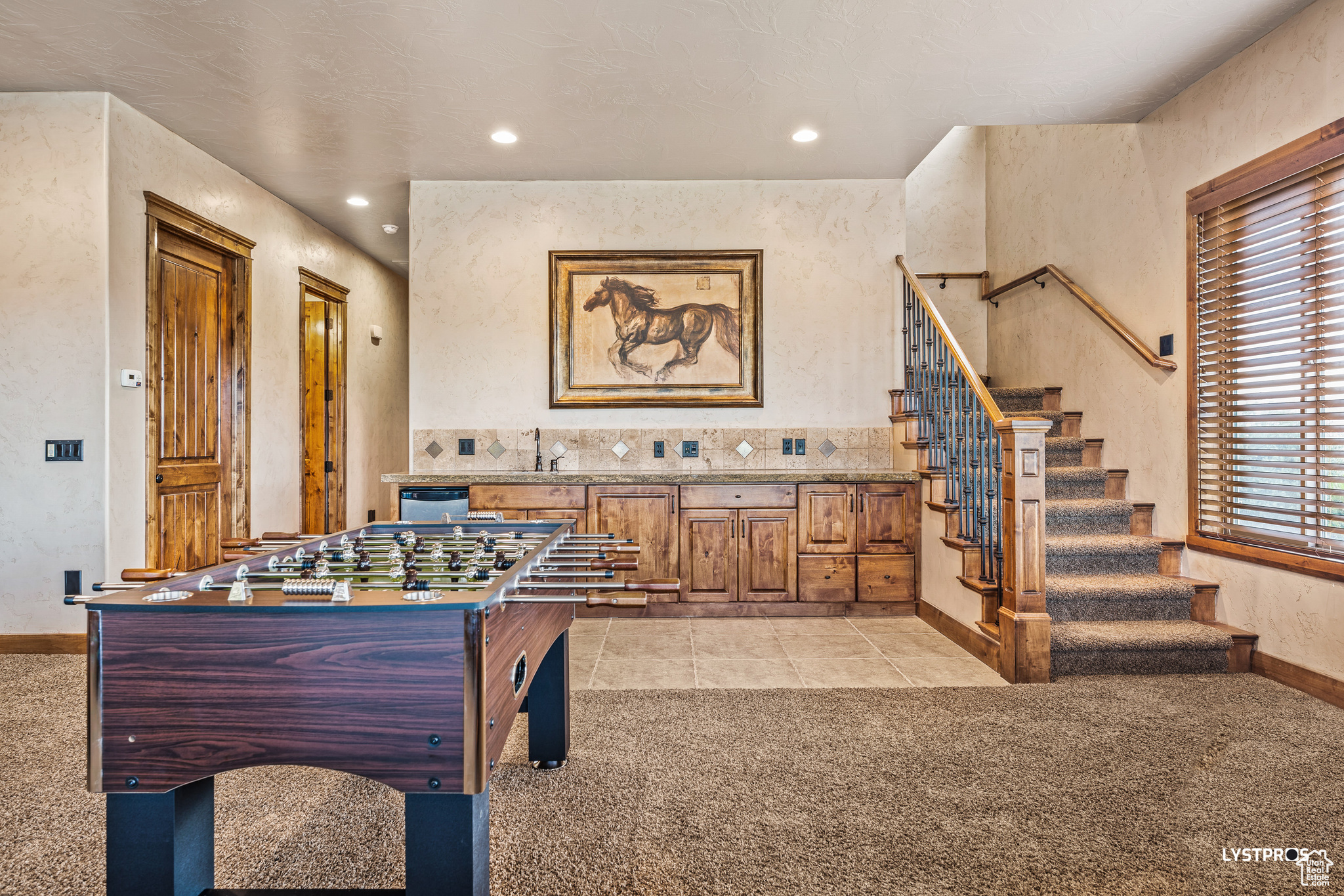 SHADOW MOUNTAIN TOWNHOMES - Residential