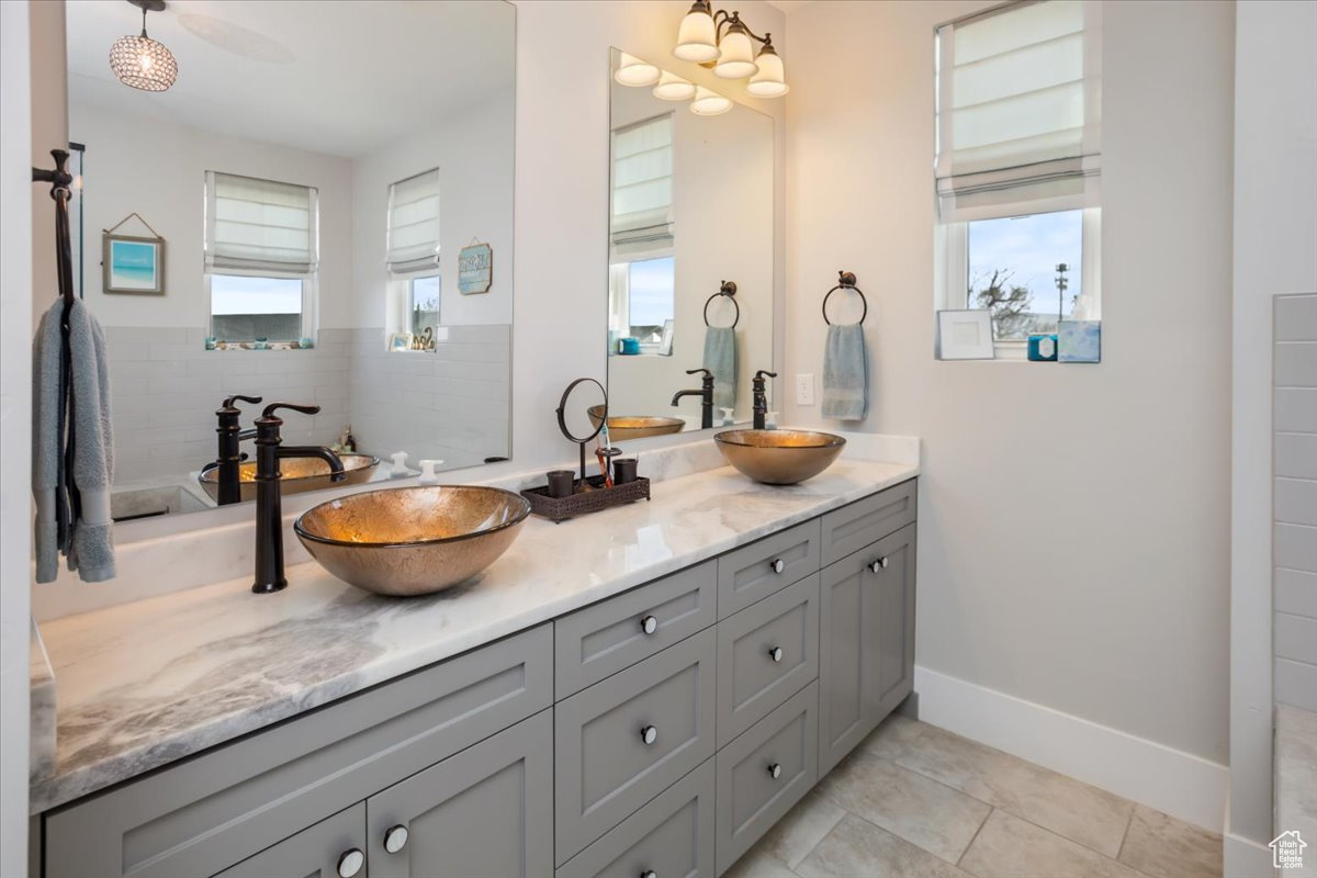 364 W Clark Cir, Farmington, Utah image 31