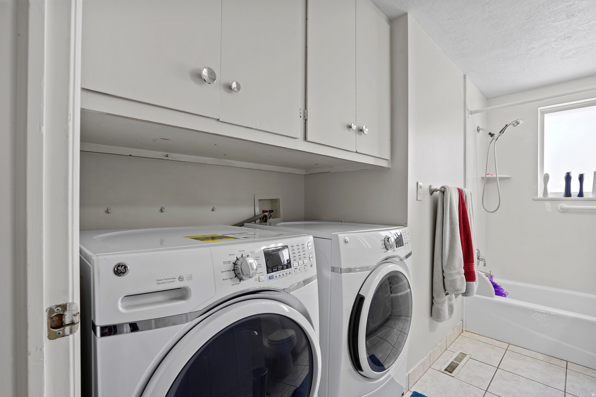 ROBINS PARK SUB NO 1 - Residential