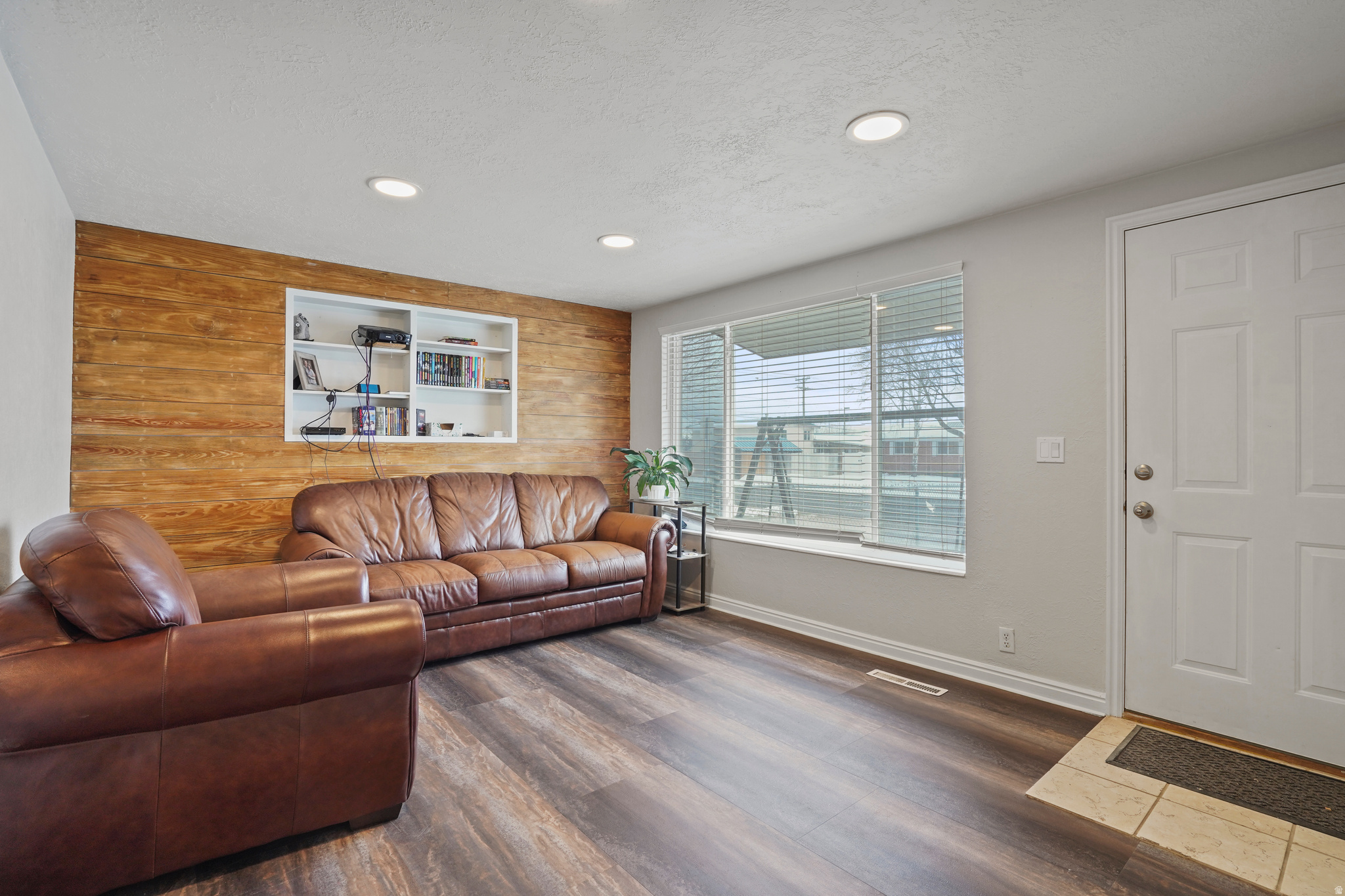 ROBINS PARK SUB NO 1 - Residential