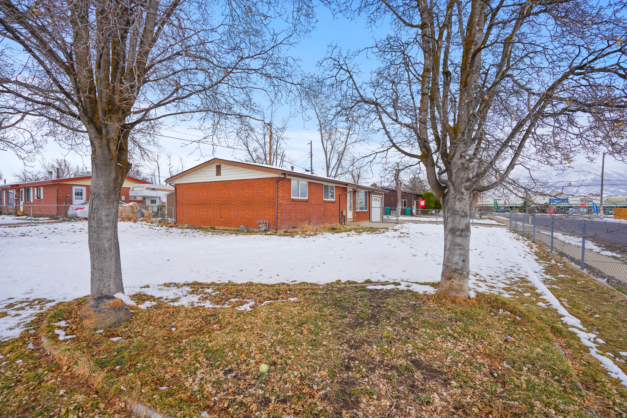 ROBINS PARK SUB NO 1 - Residential