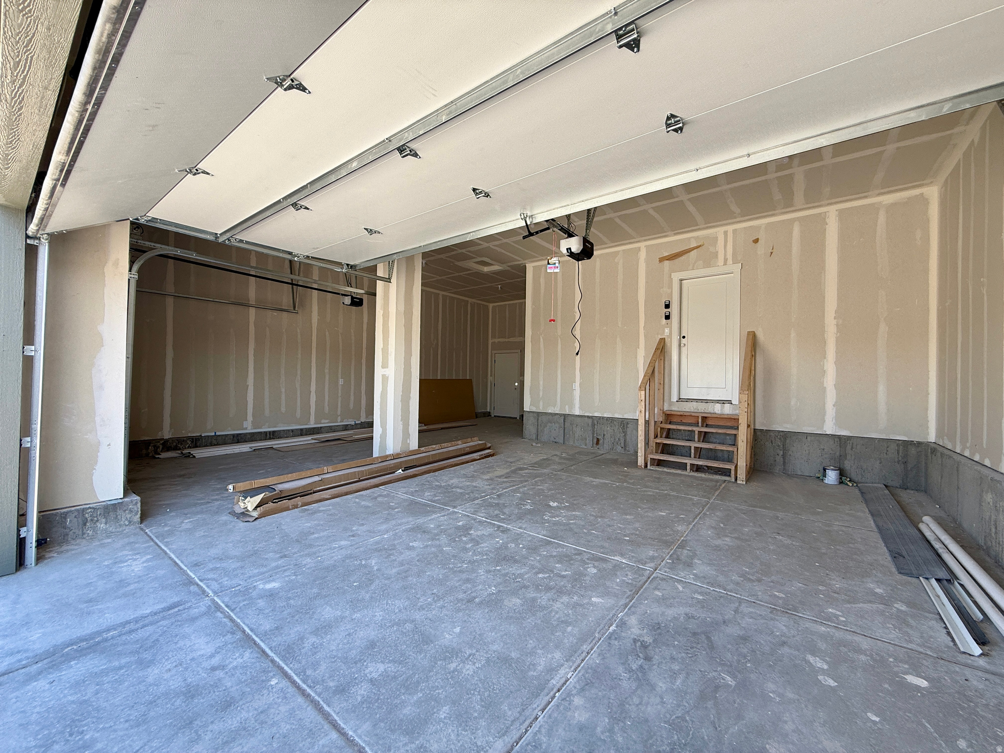 CREEKSIDE AT JDC RANCH - Residential