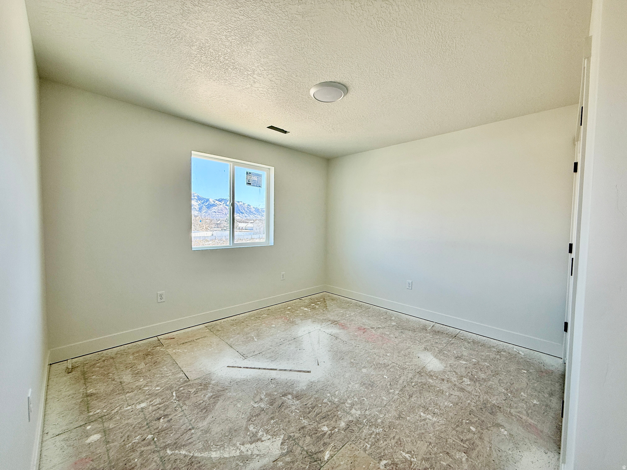 CREEKSIDE AT JDC RANCH - Residential