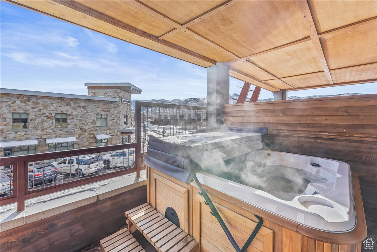 1476 Newpark Blvd #203, Park City, Utah image 5