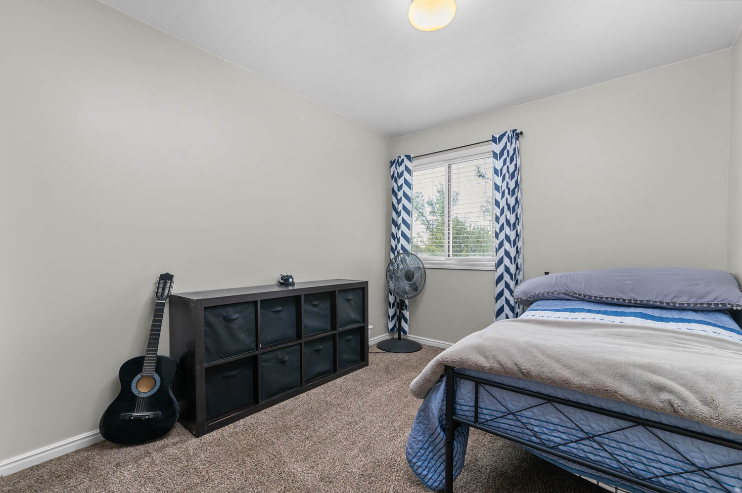 GOLDEN MEADOWS - Residential